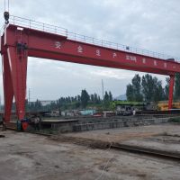 湖北省當(dāng)陽市雙梁門式起重機(jī)各種型號起重機(jī)，行吊廠家直銷